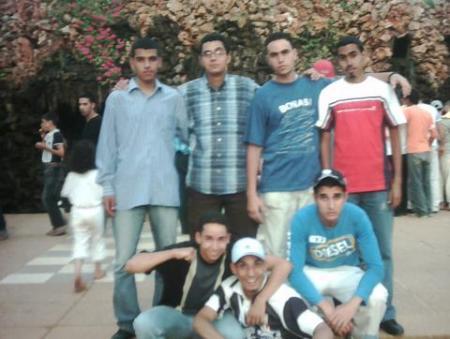 nous sommes a jardin de lala soukaina